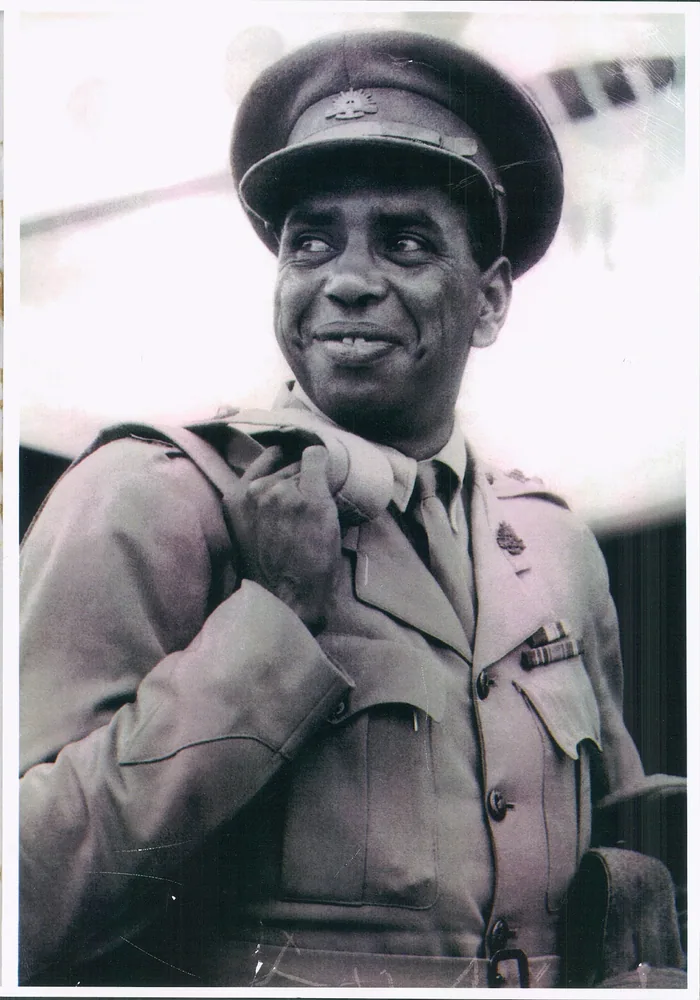 Portrait of a soldier in a slouch hat.